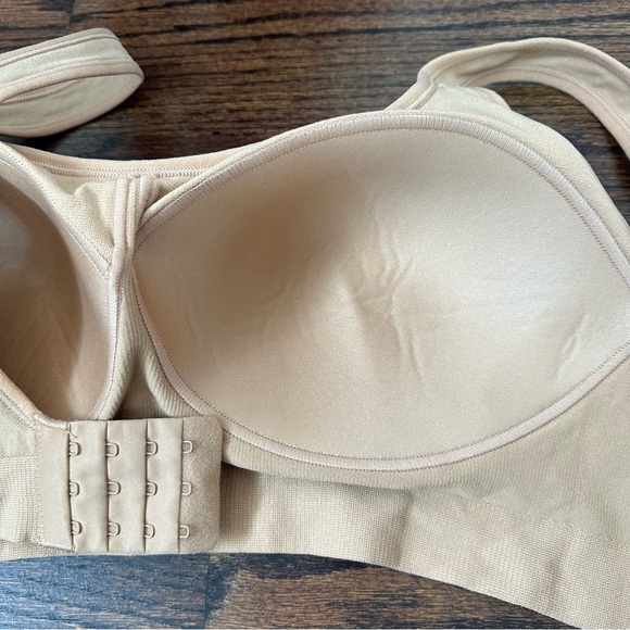 NWT Underoutfit Comfort Shaping bra, size XL - Picture 4 of 6